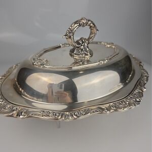 Vintage Wallace Baroque Silverplate Covered Vegetable Serving Dish Casserole 287